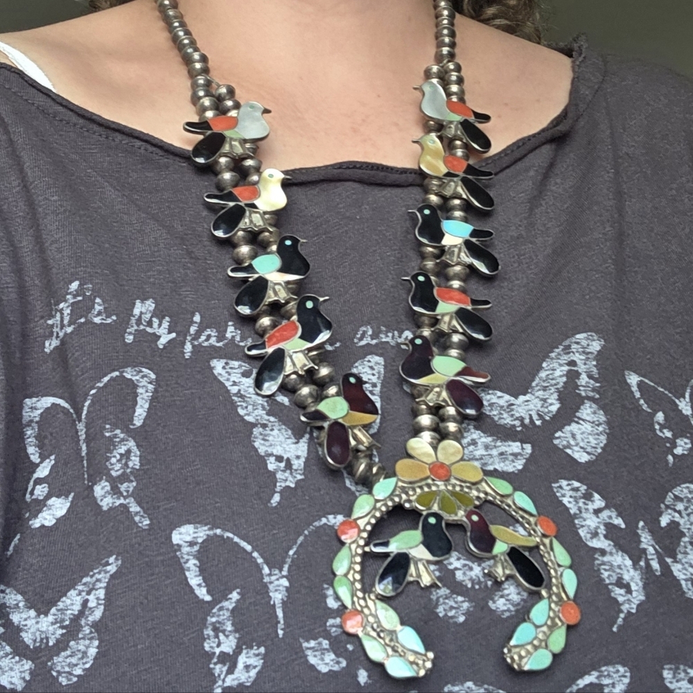 Signed Wesley & Ella Gia Zuni Sterling Squash Blossom Necklace Inlay Birds - Picture 12 of 12